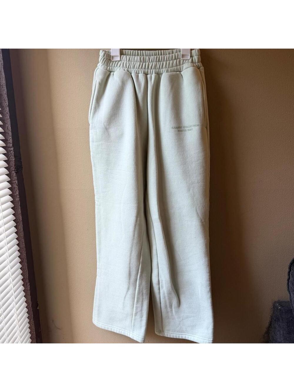 Comfrt Pastel Edit Mint Straight-Leg Sweatpants XS